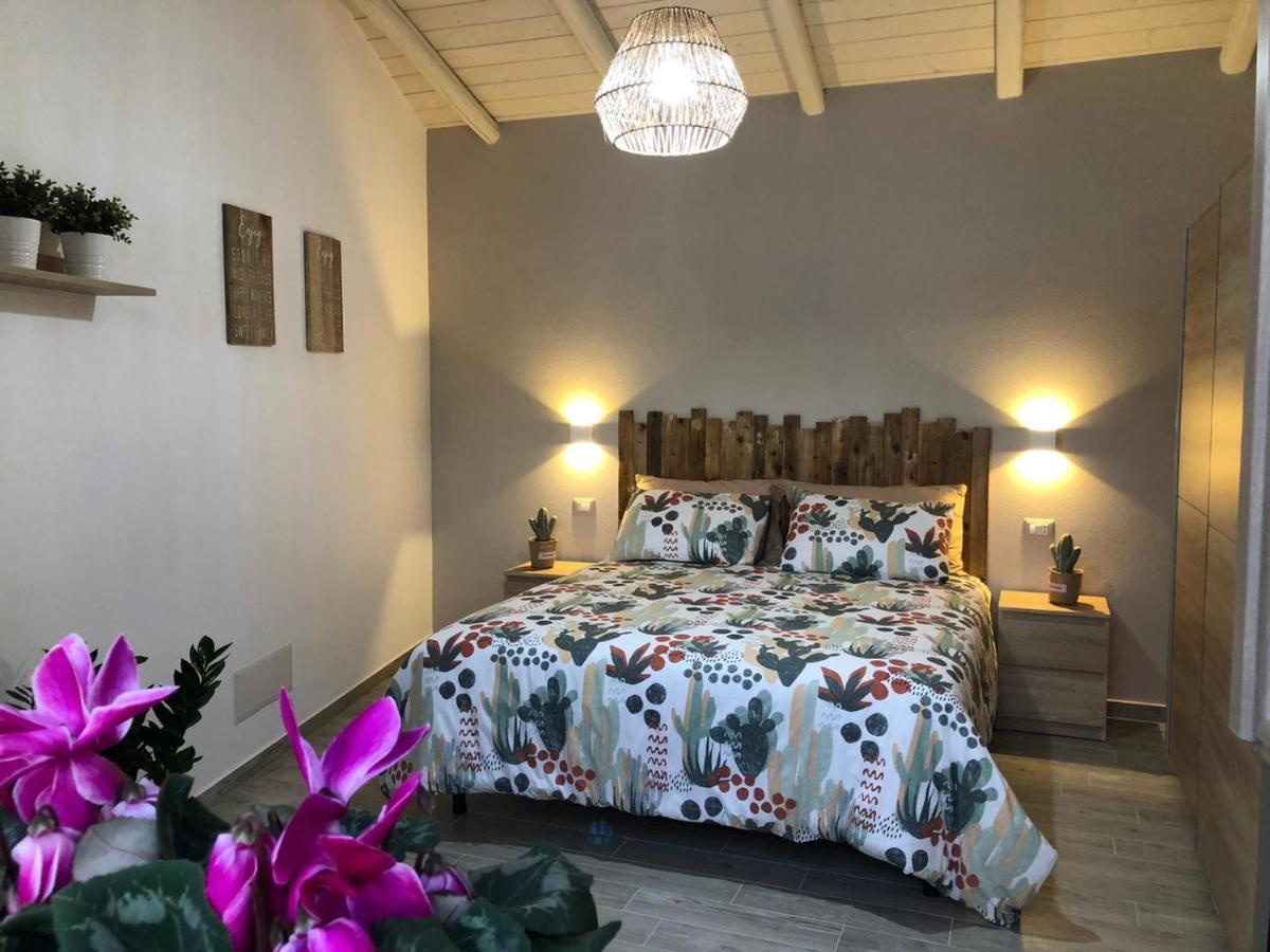 Domus Deiana Case Vacanza ซานโจวานนีซูแอร์จู ภายนอก รูปภาพ